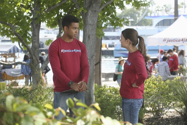 AJ and Callie in The Fosters 4x10