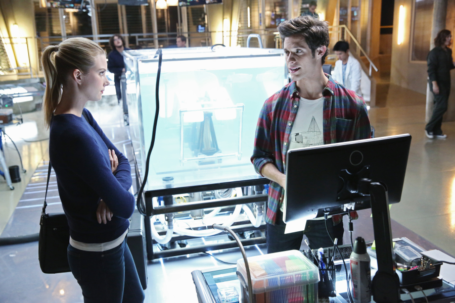 Emma Ishta and Kyle Harris in Stitchers