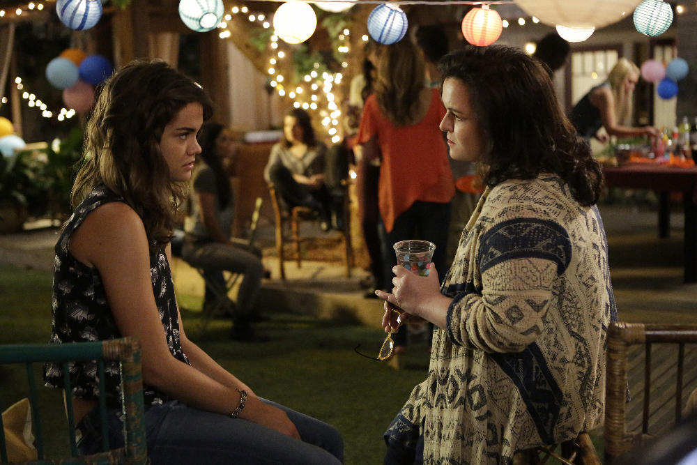 Rosie O'Donnell and Maia Mitchell in The Fosters 3x06
