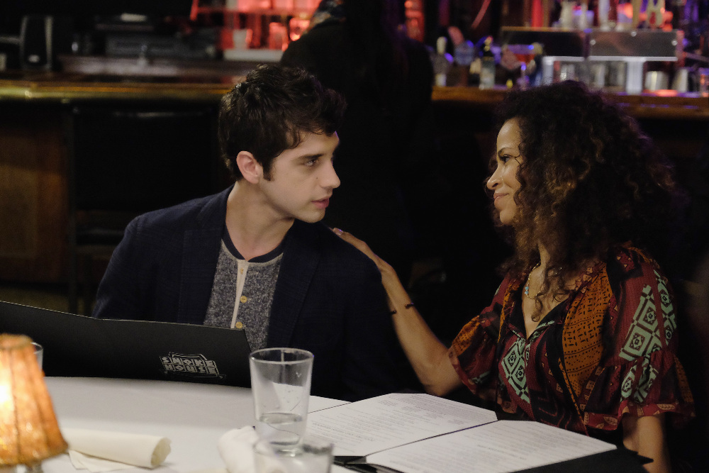 Lena and Brandon in The Fosters 3x11