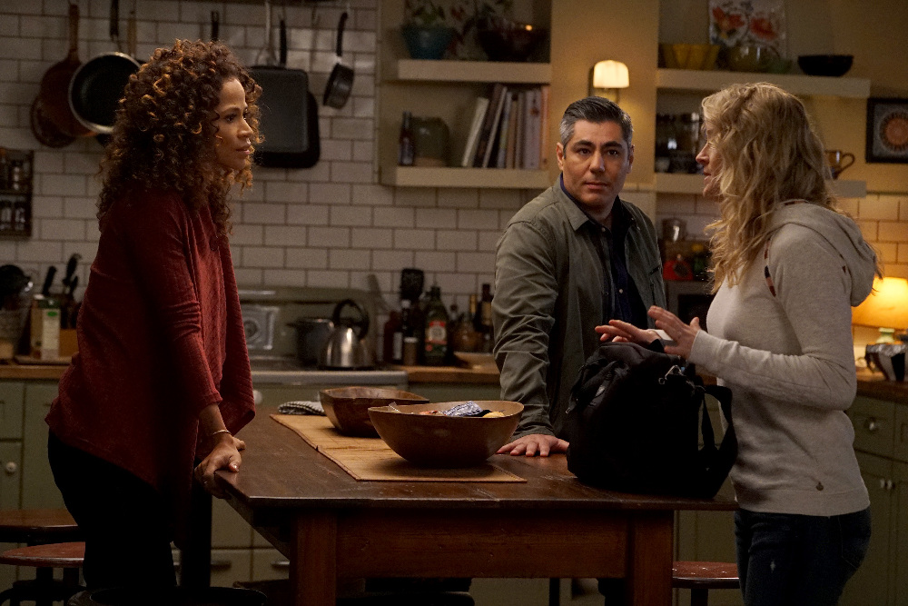 Stef, Lena, and Mike in The Fosters 3x13